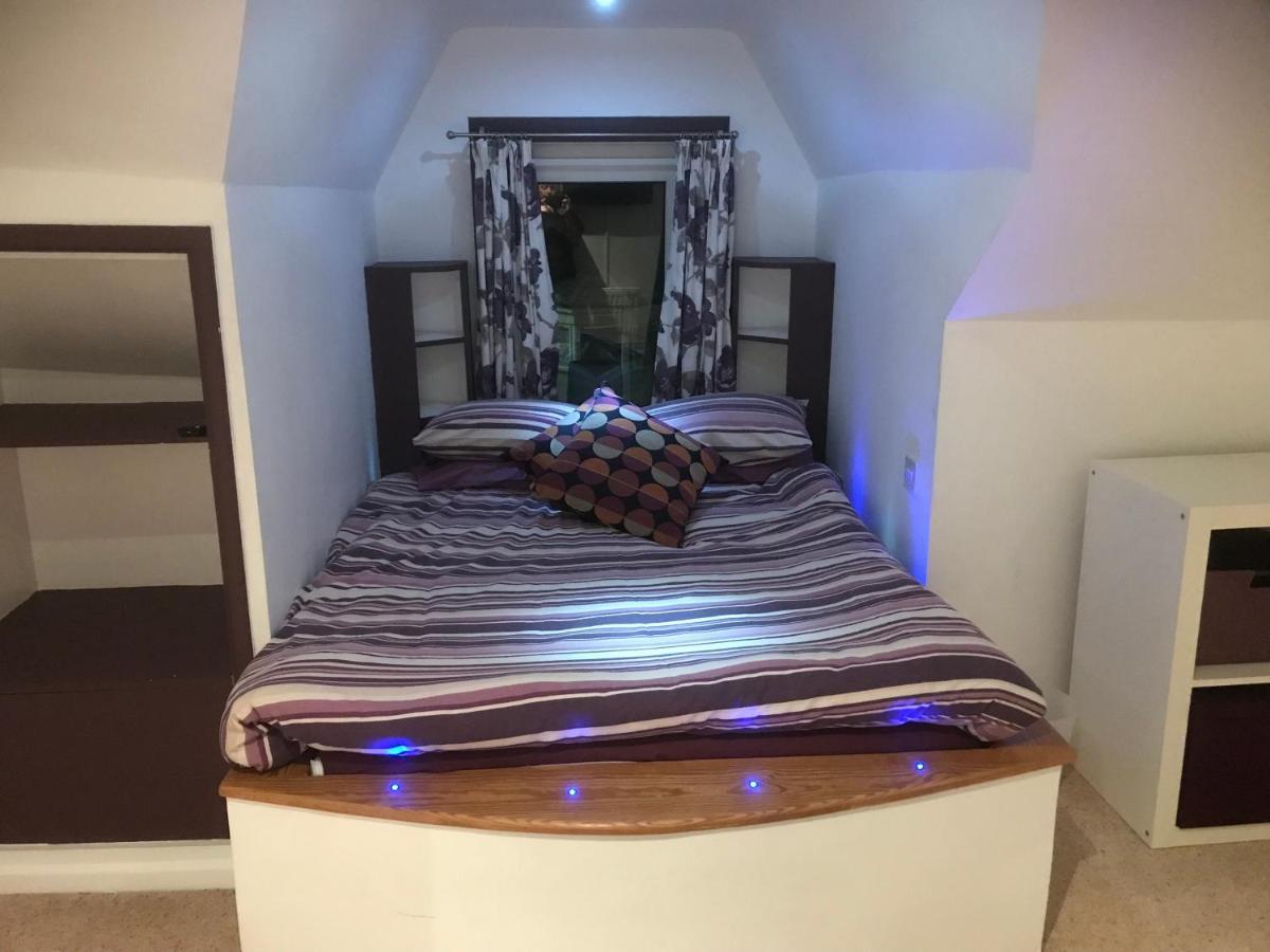 Top Floor In Beautiful Home Weymouth Exterior foto